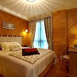 Ξενοδοχείο Boton D'or & Wellness A 3*