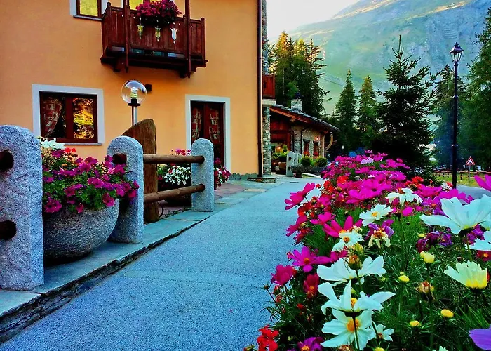 Boton D'or & Wellness A La Thuile